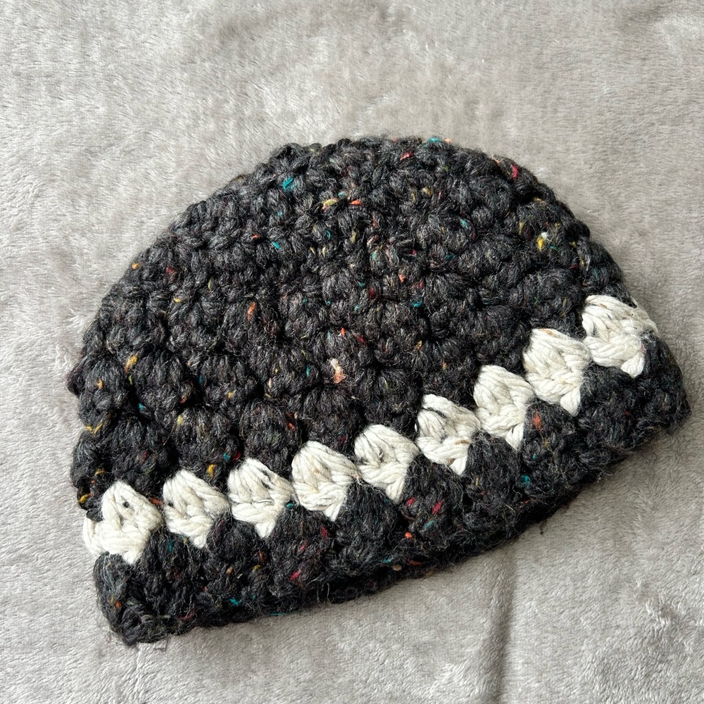 Hand knit Beanie Size L